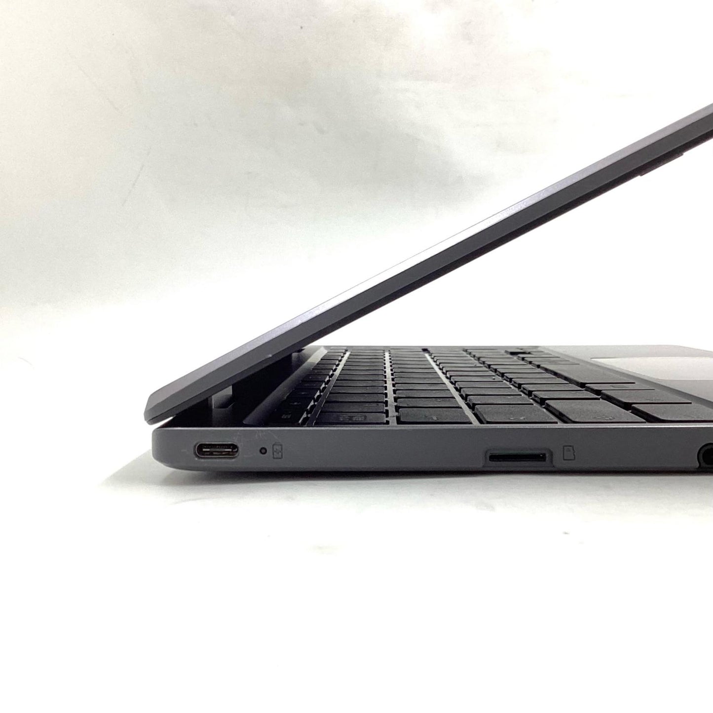 【全額返金保証】【最速発送】ASUS ChromeBook C223N 11.6インチ Intel(R) Celeron(R) CPU N3350 @1.10GHz 4GB eMMC 32GB 美品 動作確認済