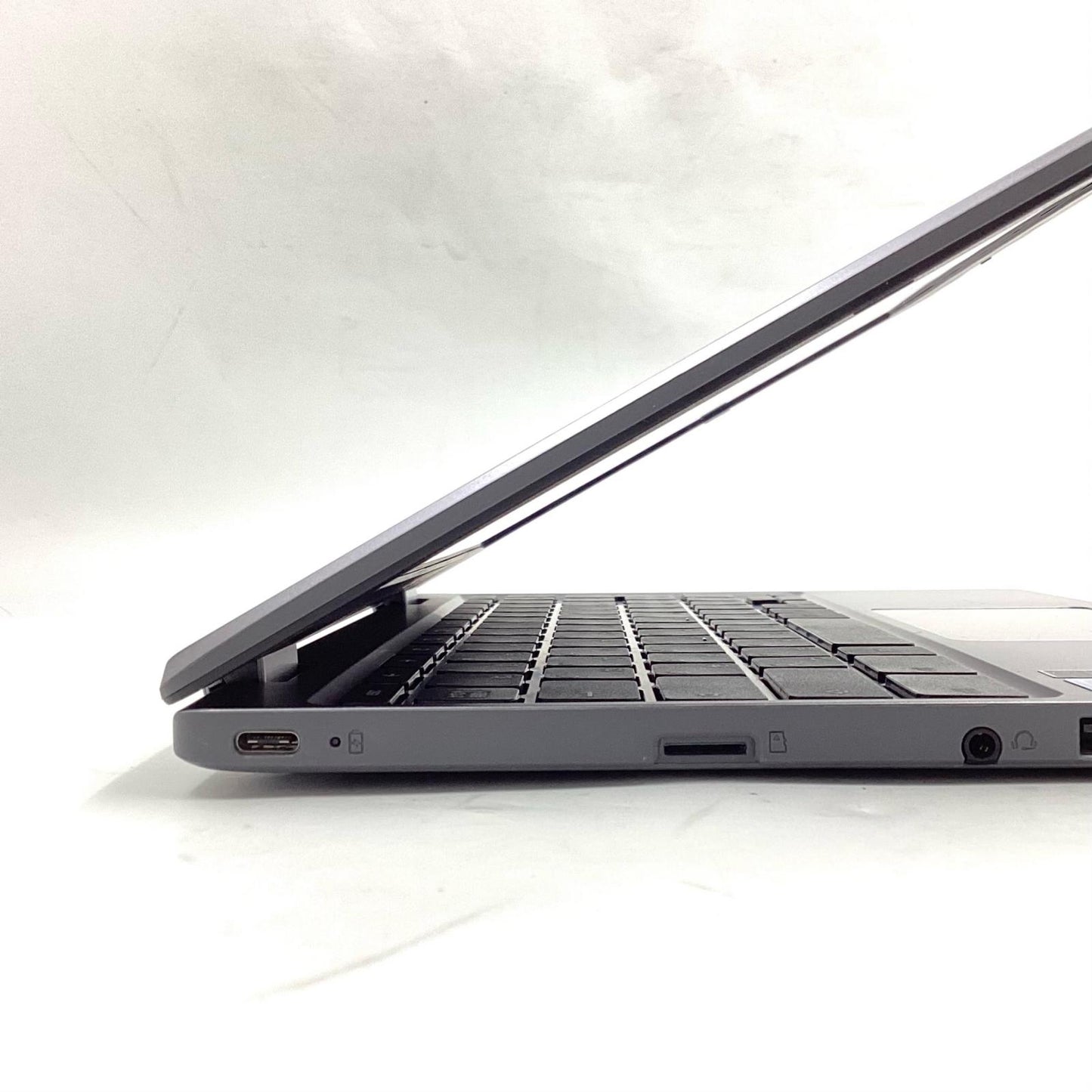 【全額返金保証】【最速発送】ASUS ChromeBook C223NA 11.6インチ Intel(R) Celeron(R) CPU N3350 @1.10GHz 4GB eMMC 32GB 美品 動作確認済