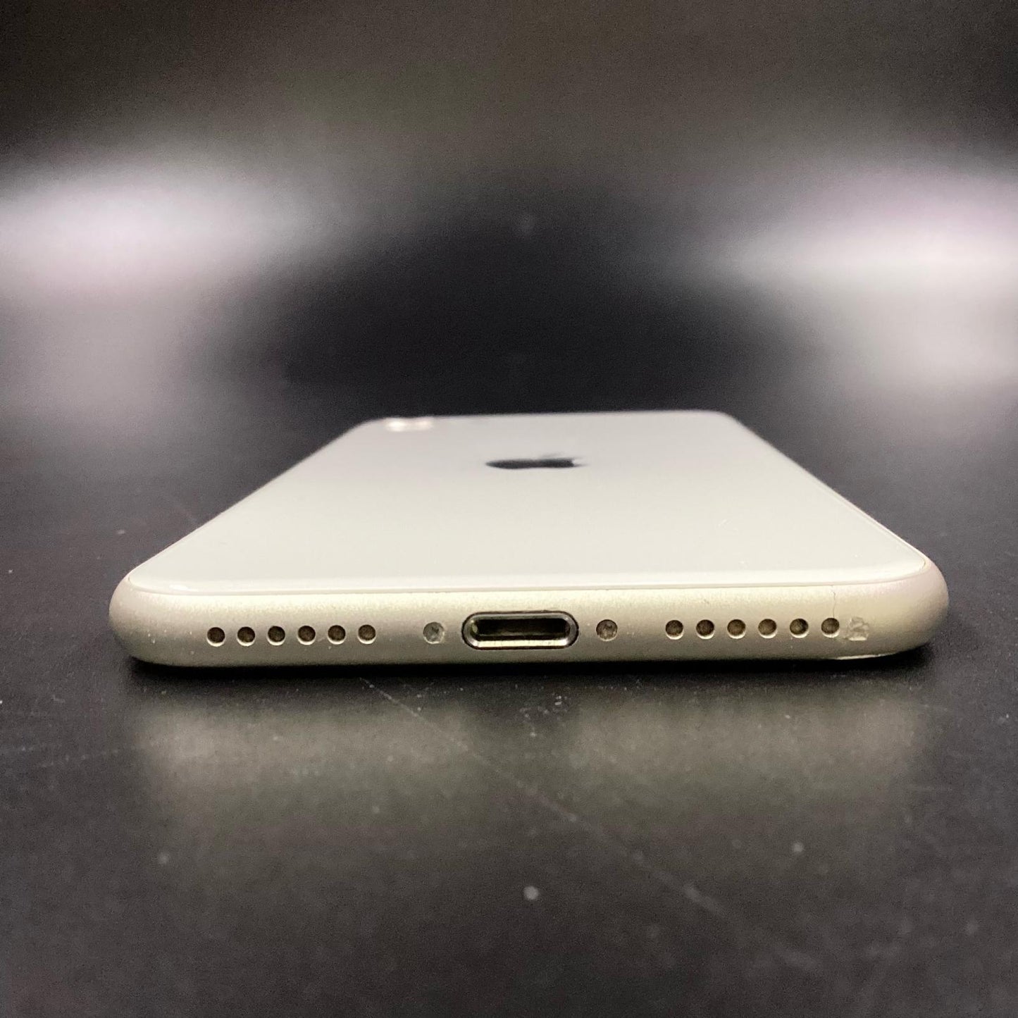 【最速発送】Apple iPhone iPhone SE（第3世代） 128GB スターライト SIMフリー 白ロム【難有】 85%