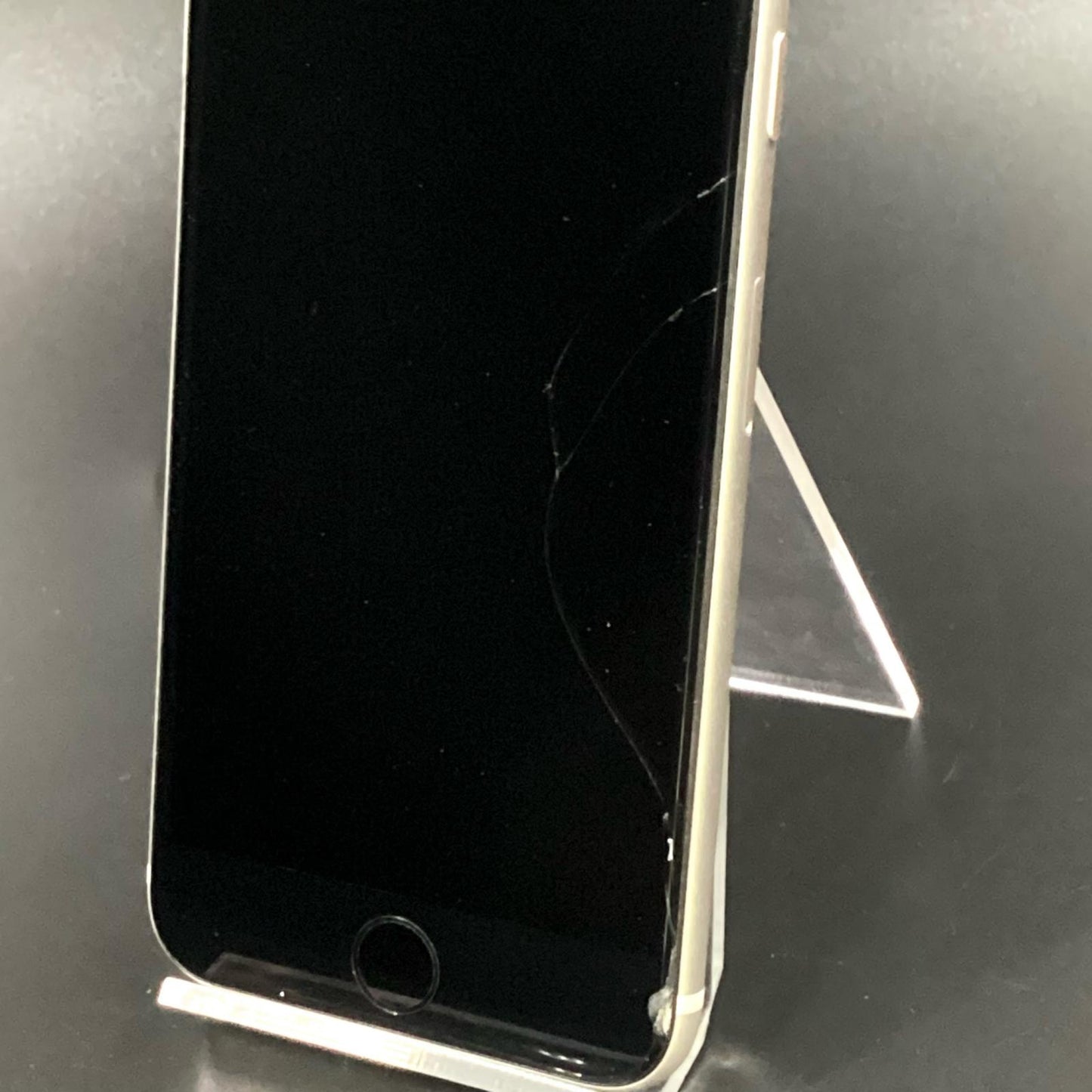 【最速発送】Apple iPhone iPhone SE（第3世代） 128GB スターライト SIMフリー 白ロム【難有】 85%