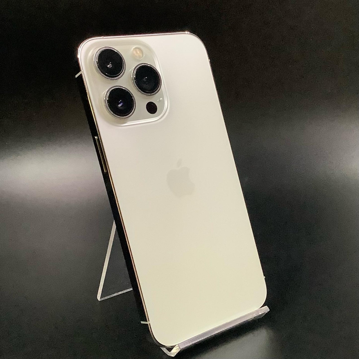 【全額返金保証】【最速発送】Apple iPhone iPhone 13 Pro 512GB シルバー au 白ロム 動作確認済 83%