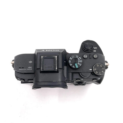 【全額返金保証】【最速発送】Sony デジタル一眼 α7 III ILCE-7M3 ボディ ブラック 動作確認済