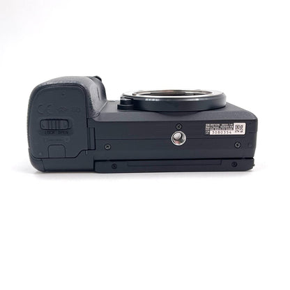 【全額返金保証】【最速発送】Sony デジタル一眼 α6400 ILCE-6400 ボディ ブラック 美品 動作確認済