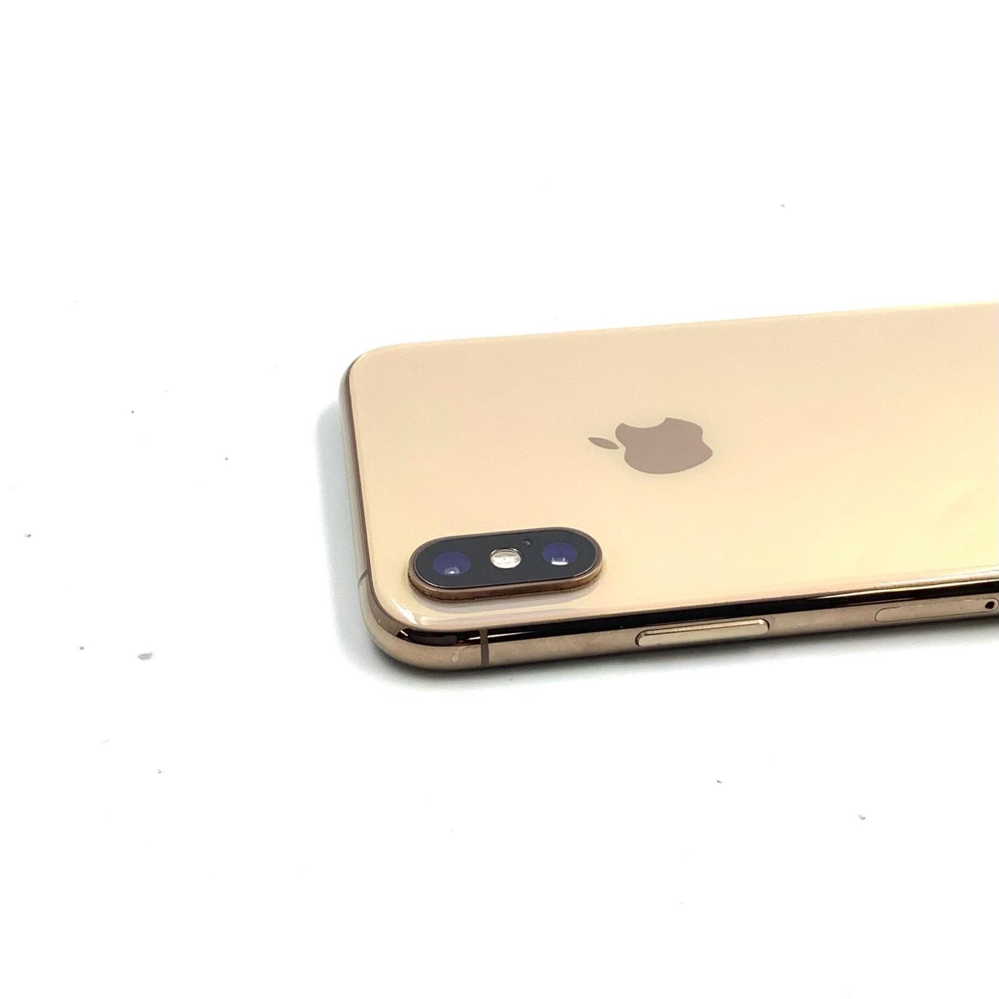 【全額返金保証】【最速発送】Apple iPhone iPhone XS 64GB ゴールド docomo 白ロム 動作確認済 78%