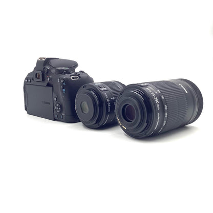 【全額返金保証】【最速発送】Canon デジタル一眼 EOS Kiss X10i ダブルズームキット ブラック 美品 動作確認済