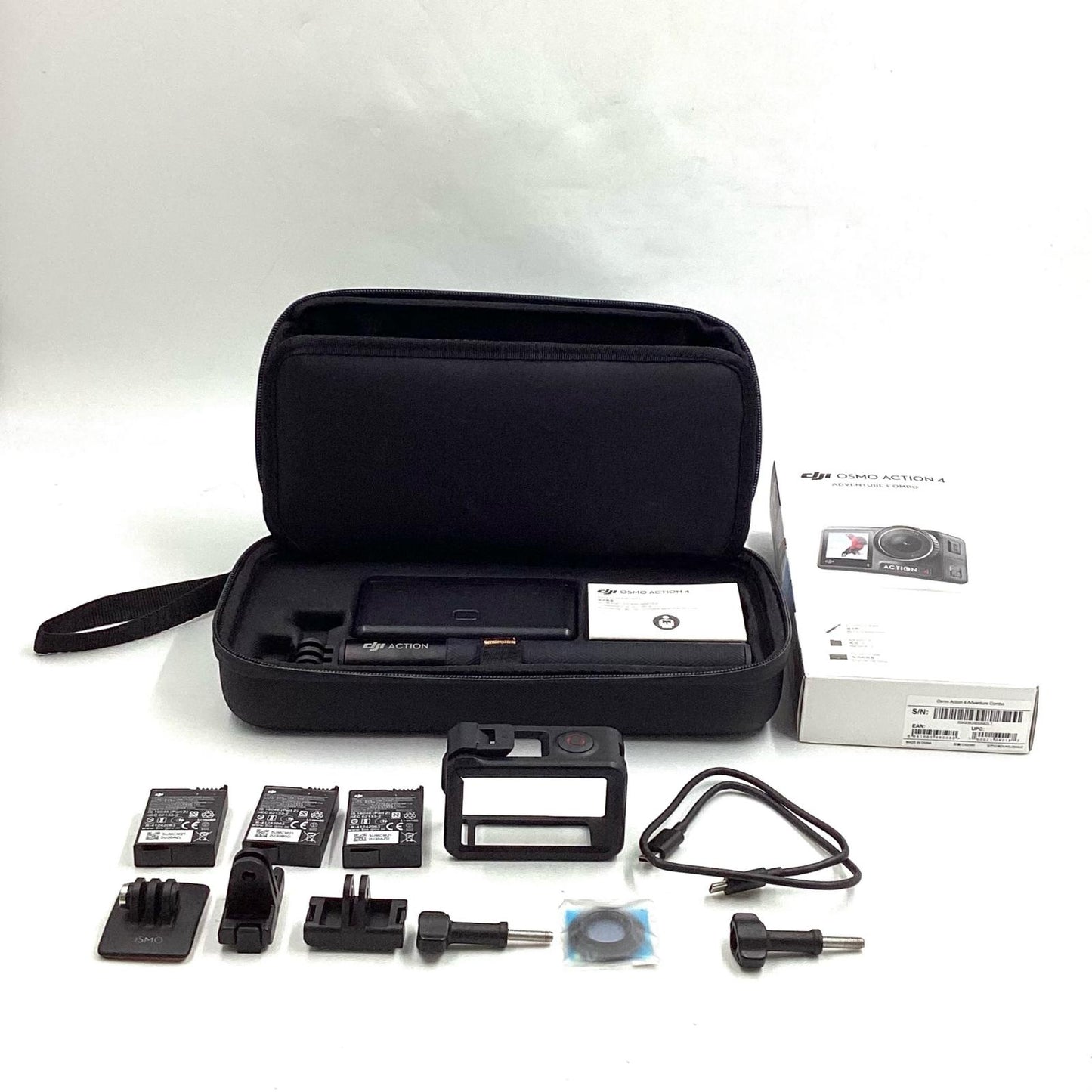 【全額返金保証】【最速発送】DJI OSMO ACTION 4 アドベンチャーコンボ 美品 動作確認済