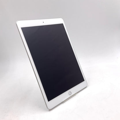 【全額返金保証】【最速発送】Apple iPad iPad 第8世代 32GB シルバー Wi-Fi 動作確認済