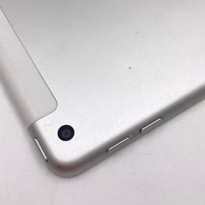 【全額返金保証】【最速発送】Apple iPad iPad 第5世代 128GB シルバー WiFi+Cellular docomo 白ロム 動作確認済