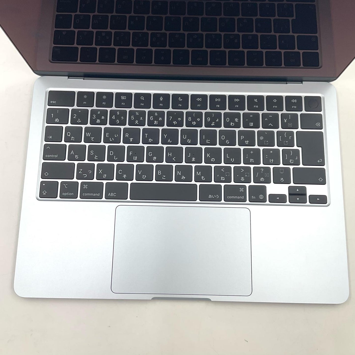 【全額返金保証】【最速発送】Apple MacBook Air 13.6インチ 2025 M4 10コア 16GB 512GB シルバー 100% 超美品 動作確認済