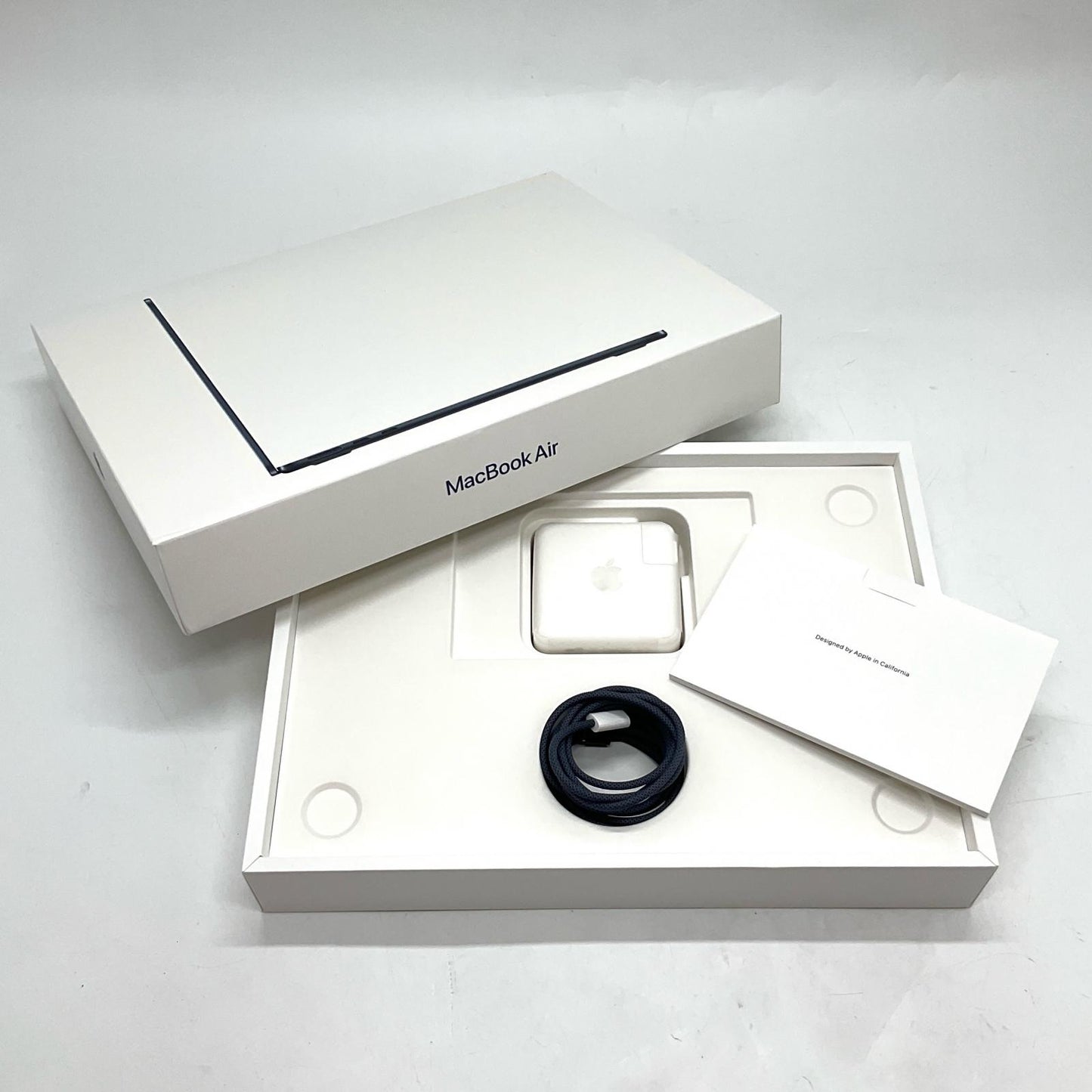 【全額返金保証】【最速発送】Apple MacBook Air 13.6インチ 2022 M2 8コア 16GB 1TB ミッドナイト 92% 美品 動作確認済
