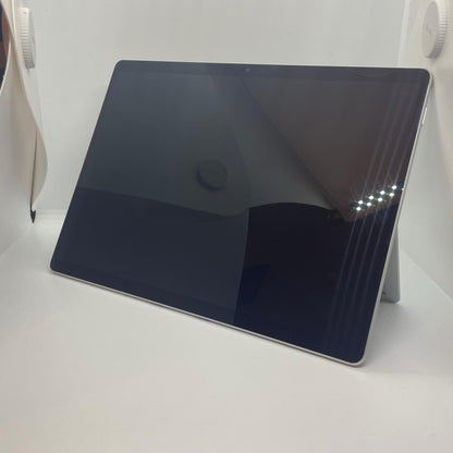 【全額返金保証】【最速発送】 Surface Pro8 LTEモデル Core i5 1135G7 16GB M.2 SSD 256GB 動作確認済