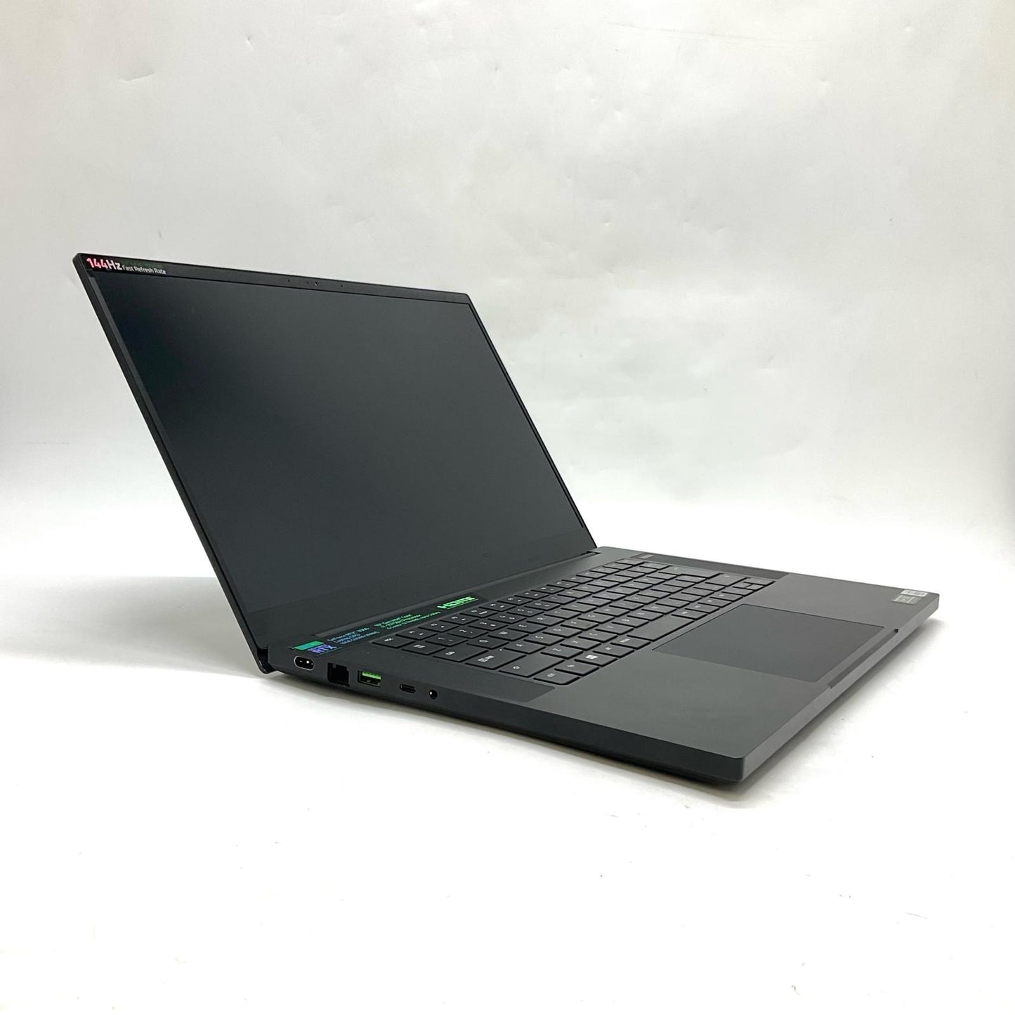 【全額返金保証】【最速発送】RAZER RAZER Blade 15 i7 10750H 16GB M.2 SSD 512GB RTX 3060 Laptop 動作確認済