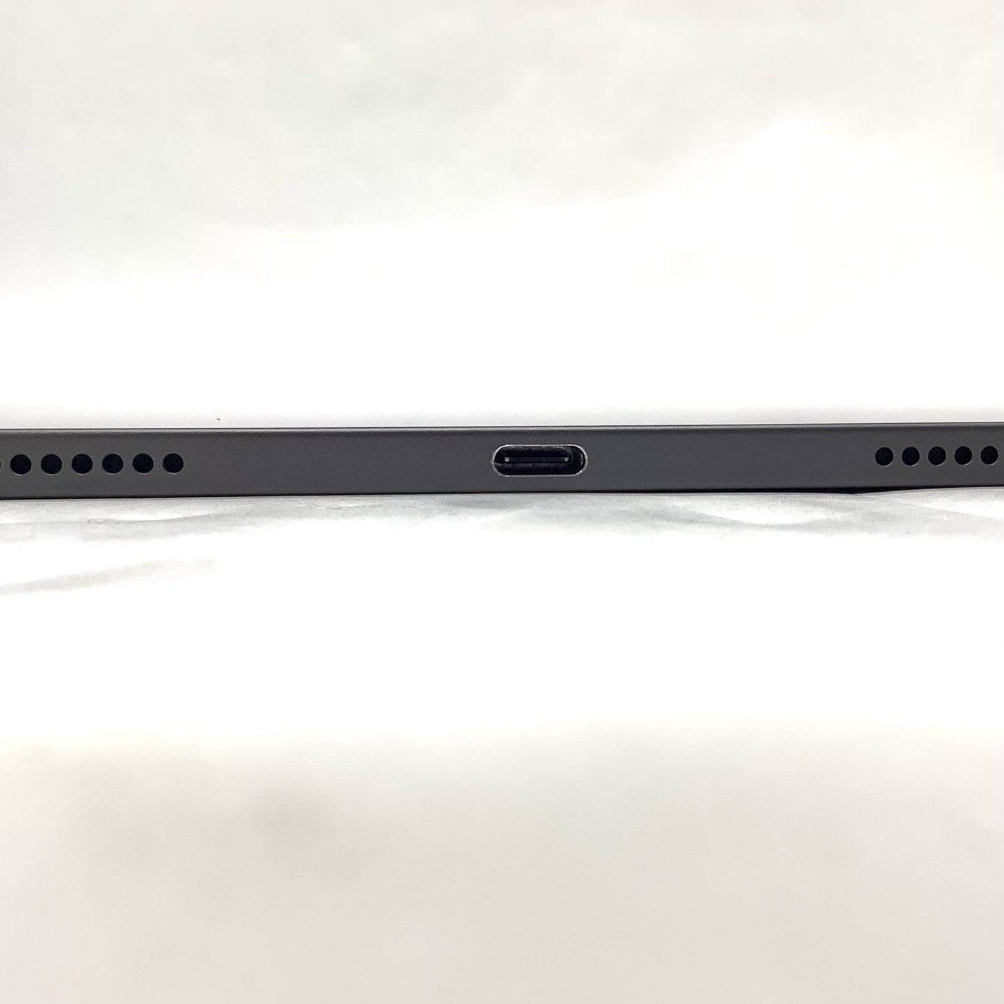 【全額返金保証】【最速発送】Apple iPad Air 10.9インチ 第4世代 256GB スペースグレイ Wi-Fi 美品 動作確認済