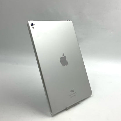 【最速発送】Apple iPad Pro 9.7インチ 第1世代 256GB シルバー Wi-Fi【難有】