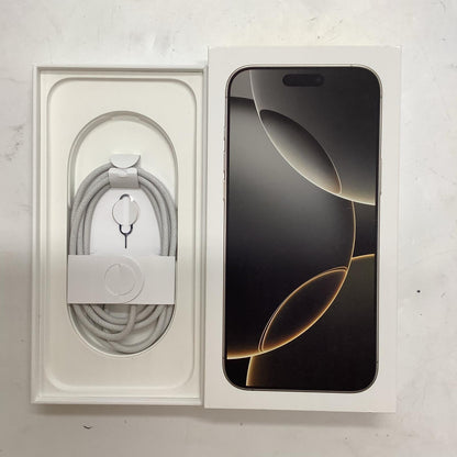 【全額返金保証】【最速発送】Apple iPhone iPhone 16 Pro Max 256GB ナチュラルチタニウム SIMフリー 白ロム 美品 動作確認済 89%