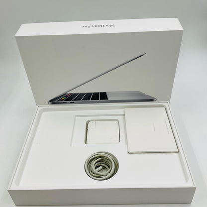 【全額返金保証】【最速発送】Apple MacBook Pro 13インチ 2018 2.7 GHz クアッドコアIntel Core i7 16GB 2133 MHz LPDDR3 512GB シルバー 動作確認済
