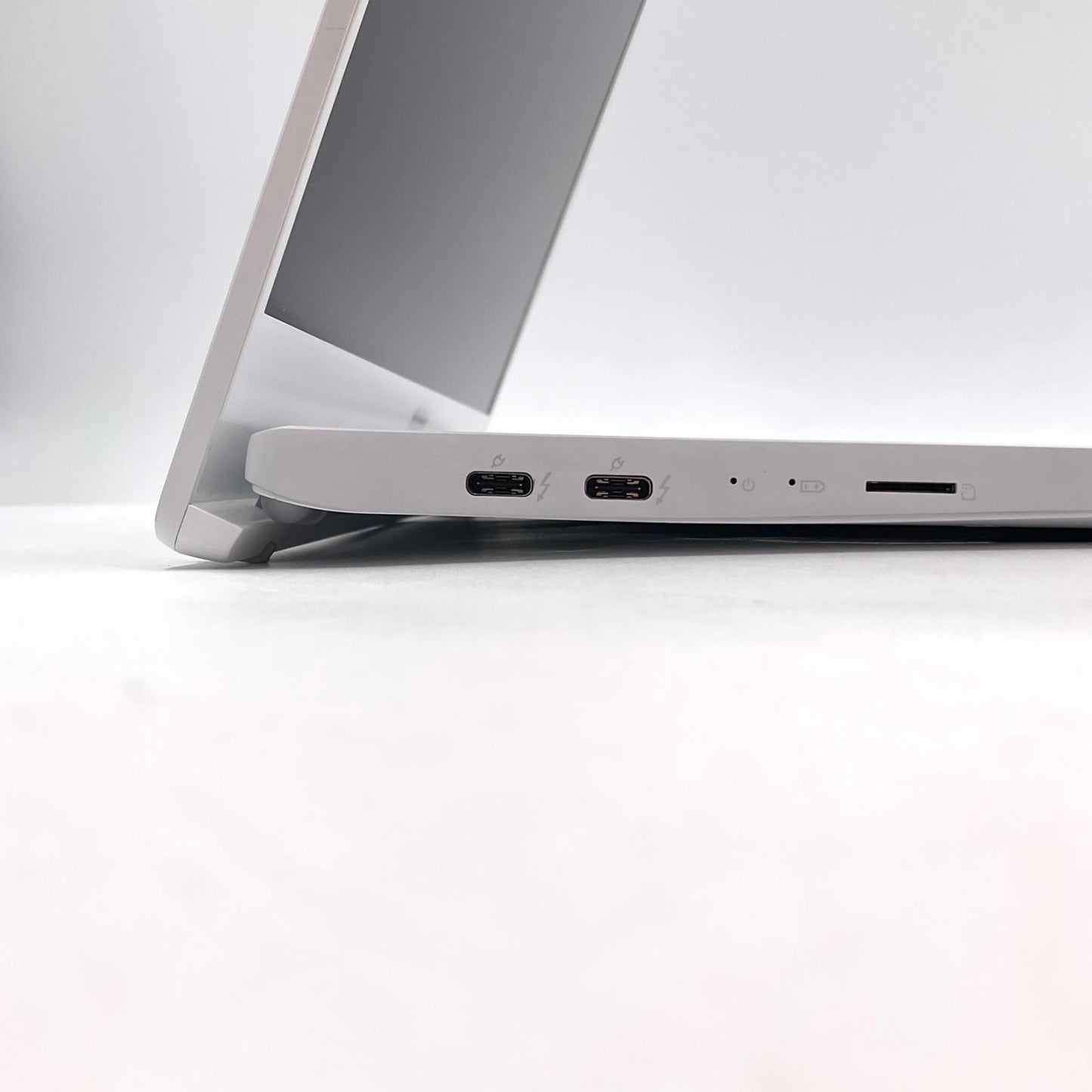 【最速発送】MSI Prestige 14 A10SC Intel(R) Core(TM) i7-10710U CPU @ 1.10GHz 16GB M.2 SSD 512GB NVIDIA GeForce GTX 1650 with Max-Q Design 58.4%【難有】