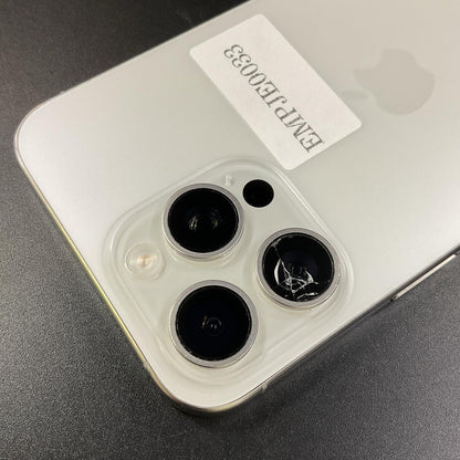 【最速発送】Apple iPhone iPhone 15 Pro Max 1TB White Titanium docomo SIMフリー 白ロム【難有】 95%