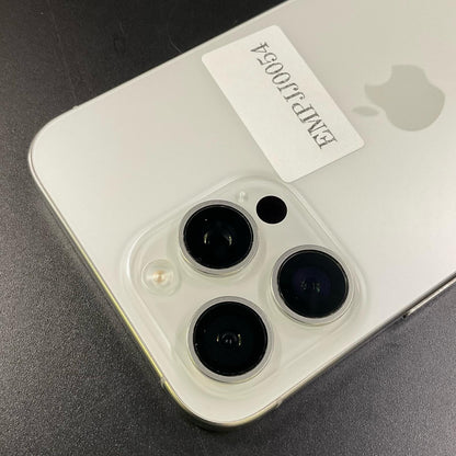 【全額返金保証】【最速発送】Apple iPhone iPhone 15 Pro Max 256GB White Titanium SIMフリー SIMフリー 動作確認済 91%