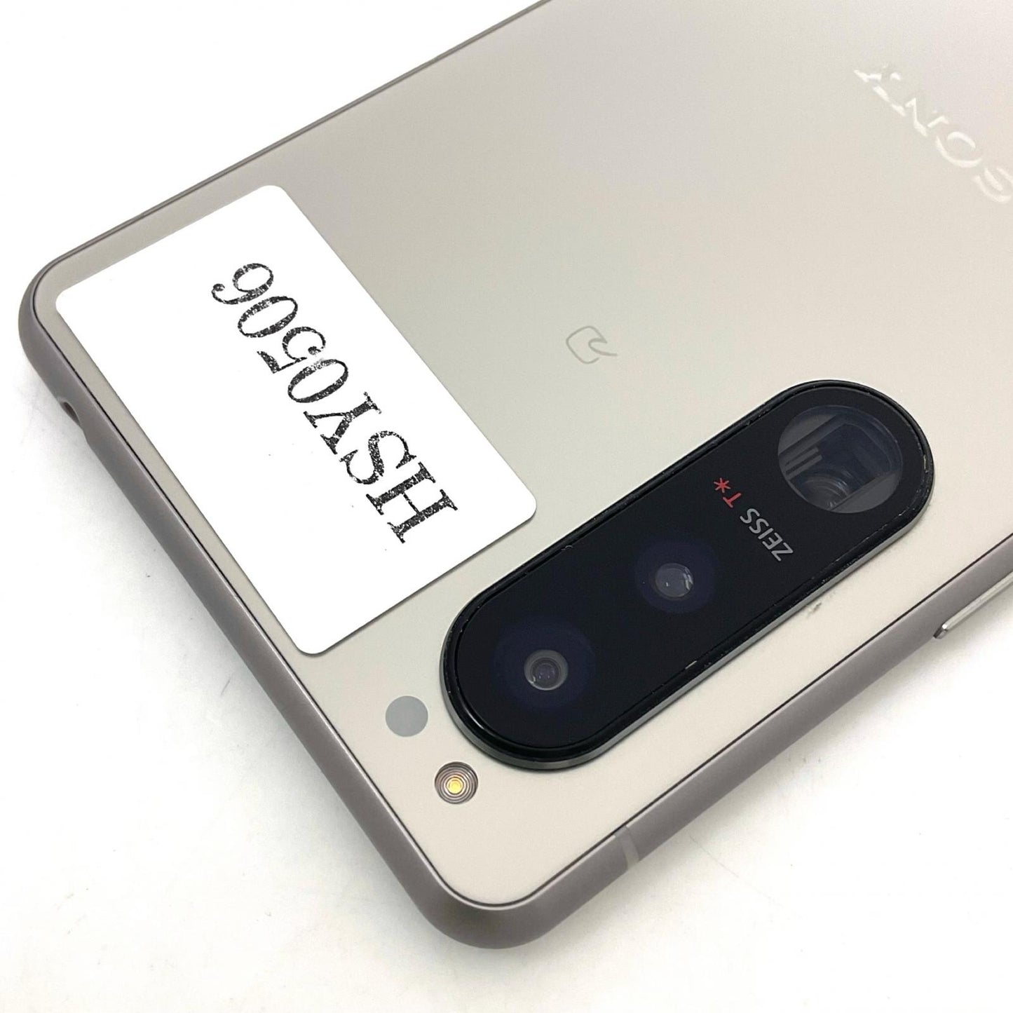 【全額返金保証】【最速発送】 Xperia 5 III 128GB グレー系 docomo SIMフリー SO-53B 白ロム 動作確認済