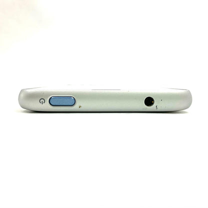 【全額返金保証】【最速発送】 かんたんスマホ2 32GB シルバー系 softbank SIMフリー A001KC 白ロム 動作確認済