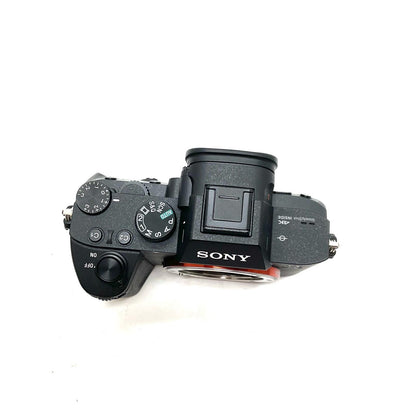 【全額返金保証】【最速発送】Sony デジタル一眼 α7 III ボディ ILCE-7M3 ブラック 美品 動作確認済