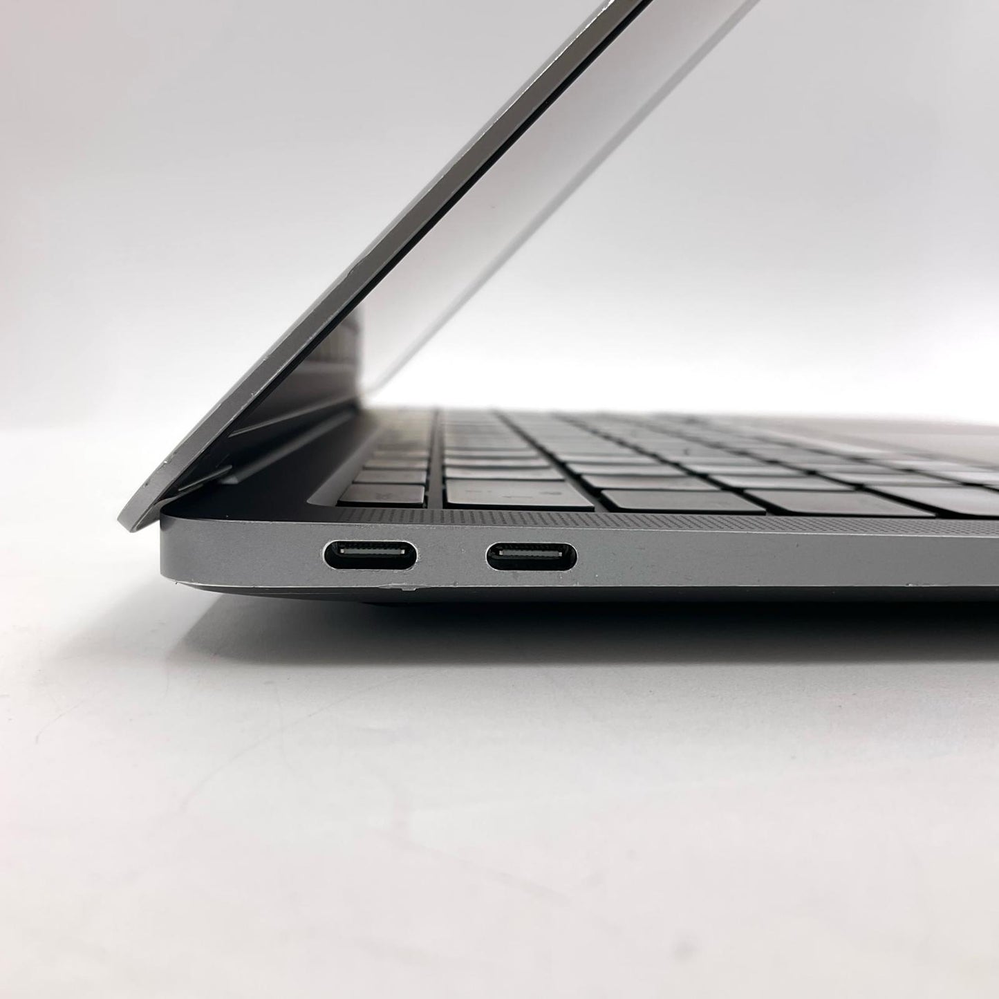 【全額返金保証】【最速発送】Apple MacBook Air 13インチ 2020 Apple M1 16GB 512GB スペースグレイ 80% 動作確認済