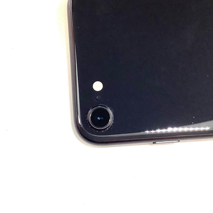 【全額返金保証】【最速発送】Apple iPhone iPhone SE（第2世代） 64GB ブラック Softbank 白ロム 動作確認済 72%