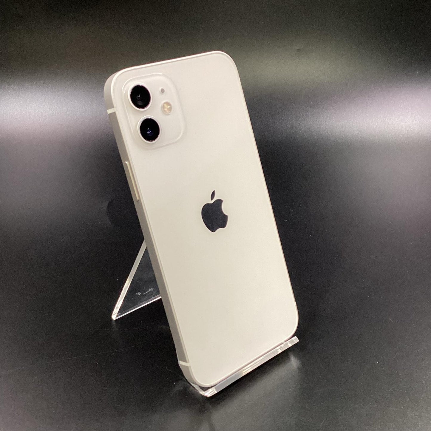 【全額返金保証】【最速発送】Apple iPhone iPhone 12 128GB ホワイト docomo 白ロム 動作確認済 79%