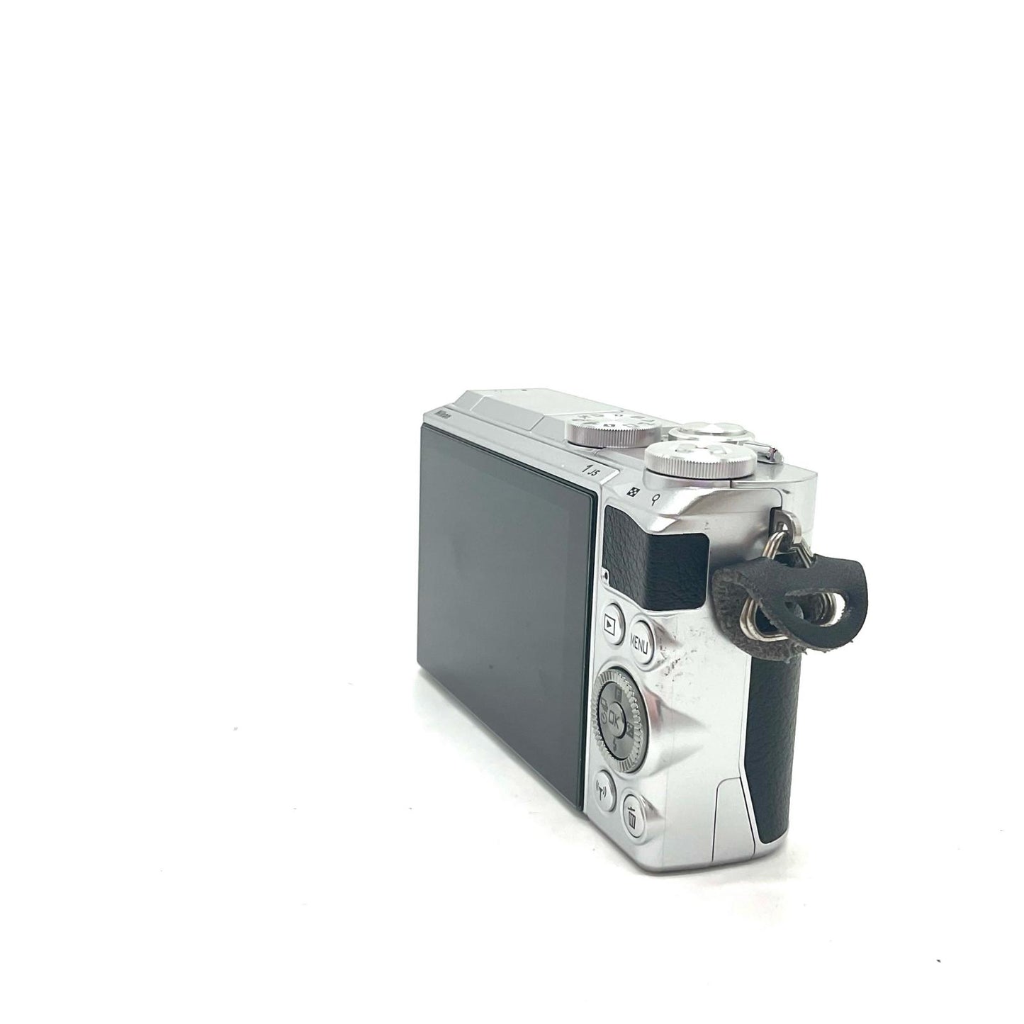 【全額返金保証】【最速発送】Nikon デジタル一眼 1 J5 美品 動作確認済