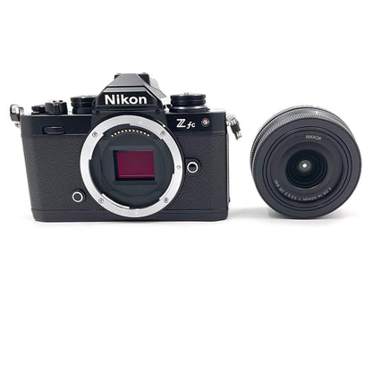 【全額返金保証】【最速発送】Nikon デジタル一眼 Z fc 16-50 VR レンズキット ブラック 美品 動作確認済