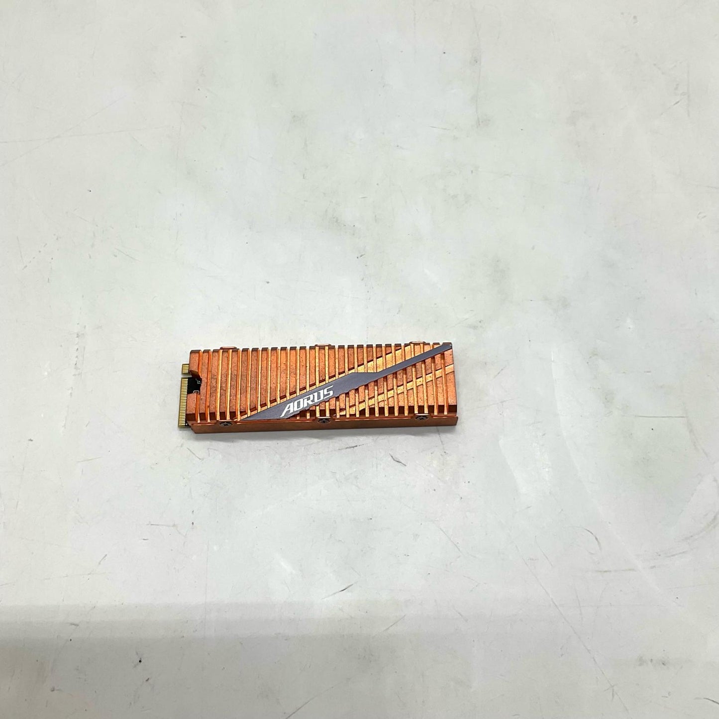 【全額返金保証】【最速発送】AORUS ストレージ NVMe Gen4 SSD 500GB GP-ASM2NE6500GTTD 美品 動作確認済
