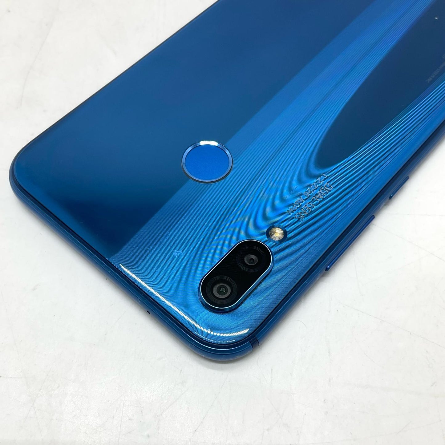 【全額返金保証】【最速発送】Huawei P20 lite 32GB クラインブルー SIMフリー ANE-LX2J 白ロム 動作確認済