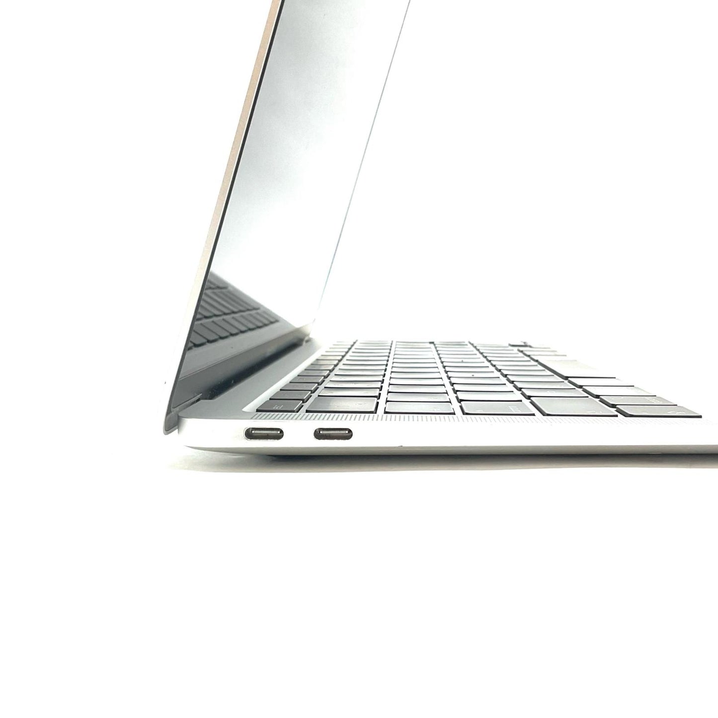 【全額返金保証】【最速発送】Apple MacBook Air 13.3インチ 2020 M1 8core 8GB 512GB シルバー 82% 動作確認済
