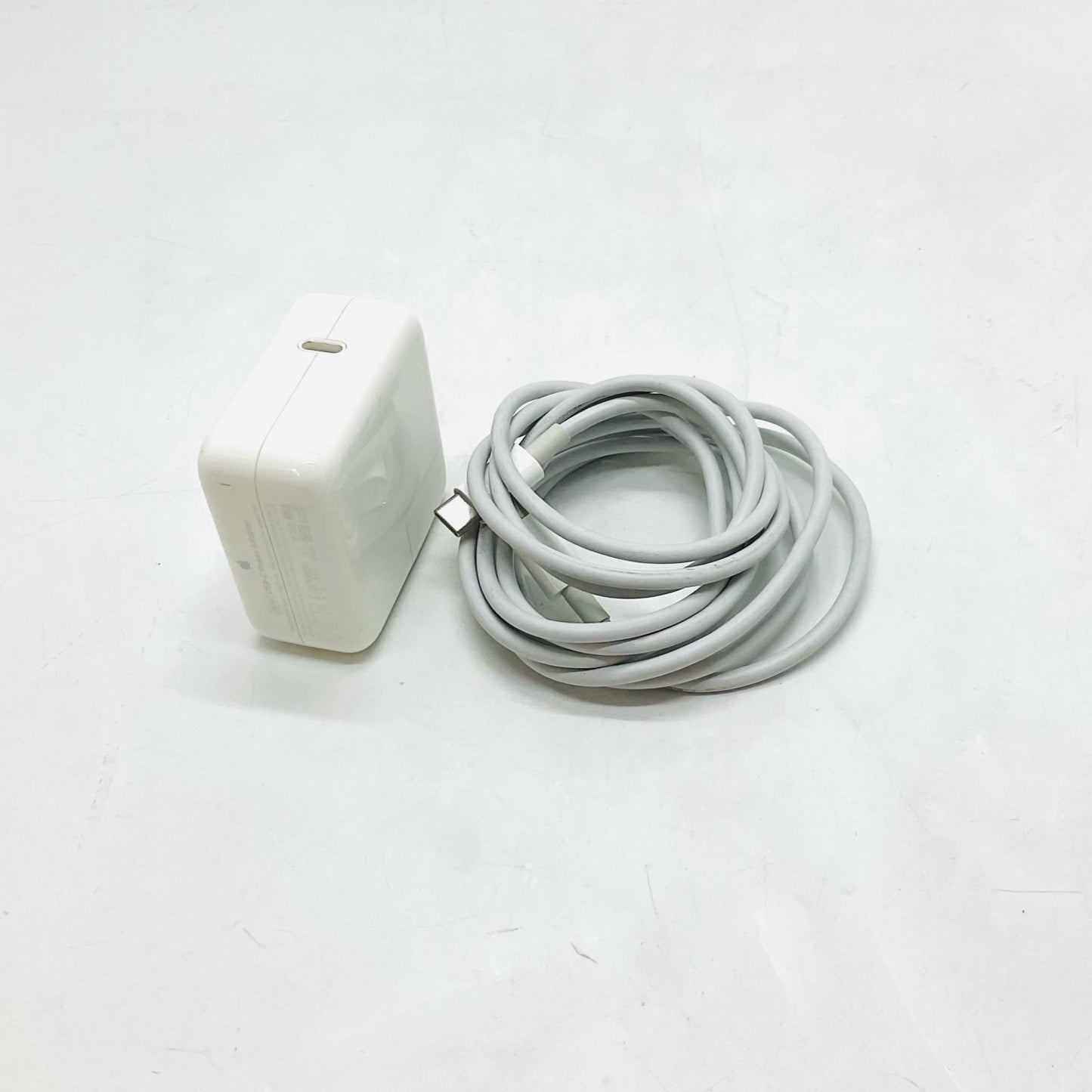 【全額返金保証】【最速発送】Apple MacBook Air 13.3インチ 2020 M1 8core 8GB 512GB シルバー 82% 動作確認済