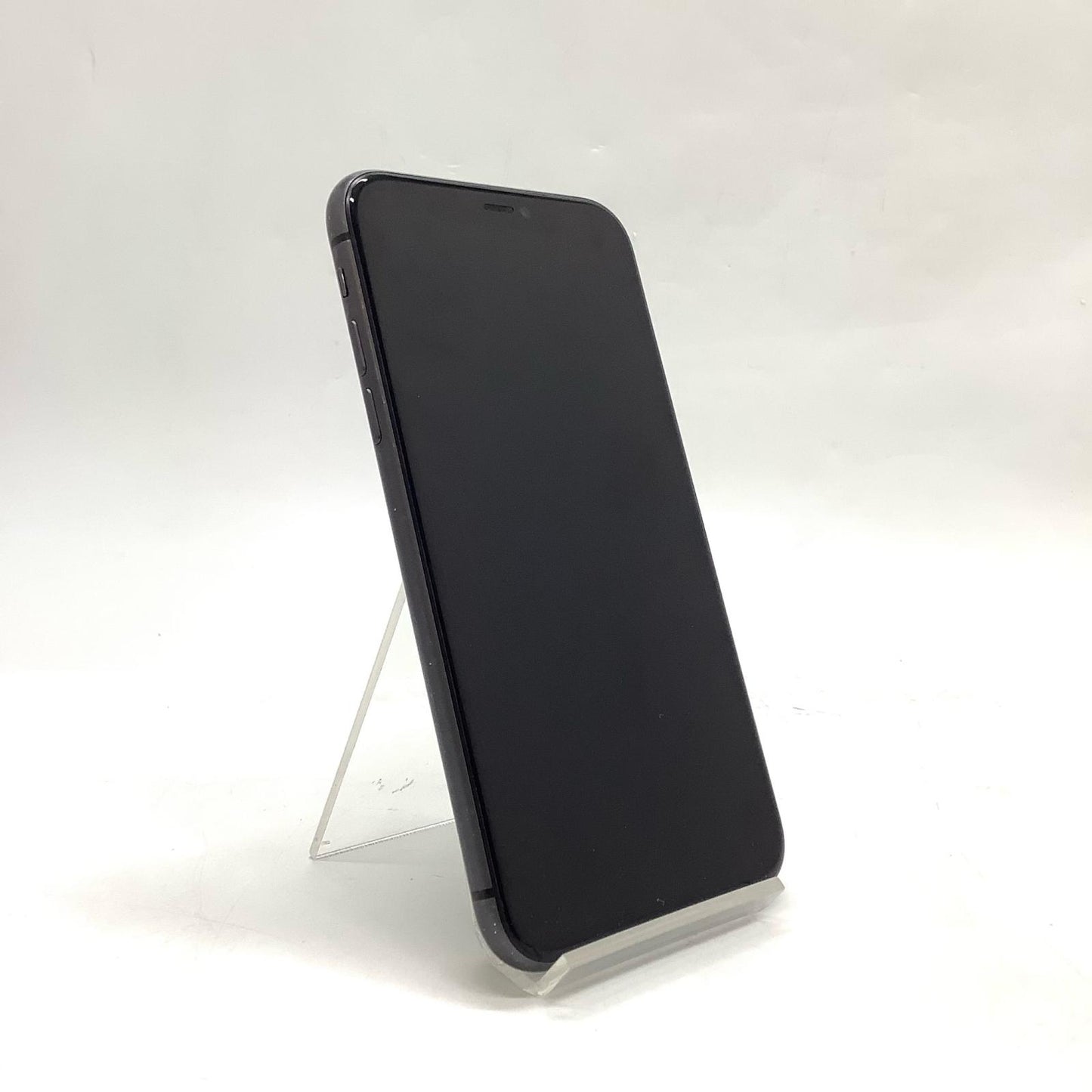 【最速発送】Apple iPhone iPhone 11 64GB ブラック docomo 白ロム【難有】 74%