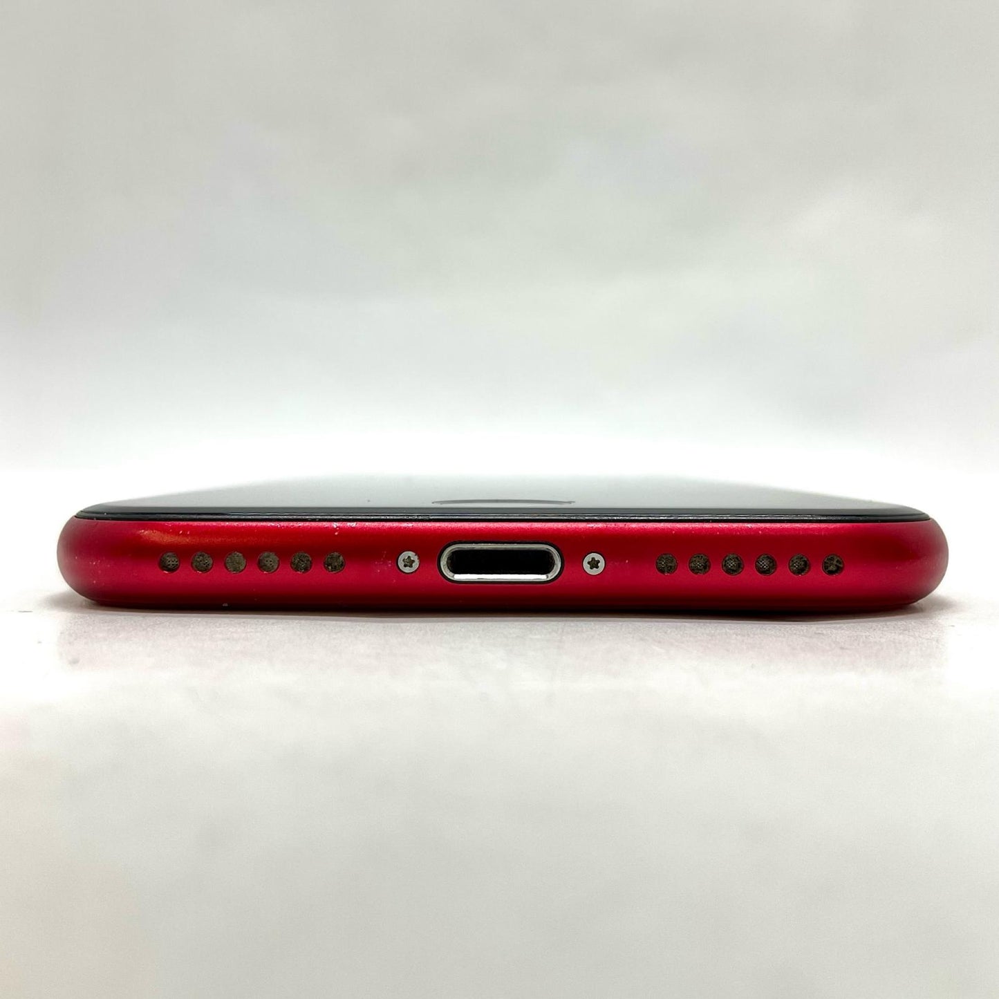 【全額返金保証】【最速発送】Apple iPhone iPhone SE（第2世代） 256GB (PRODUCT)RED SIMフリー 白ロム 動作確認済 74%