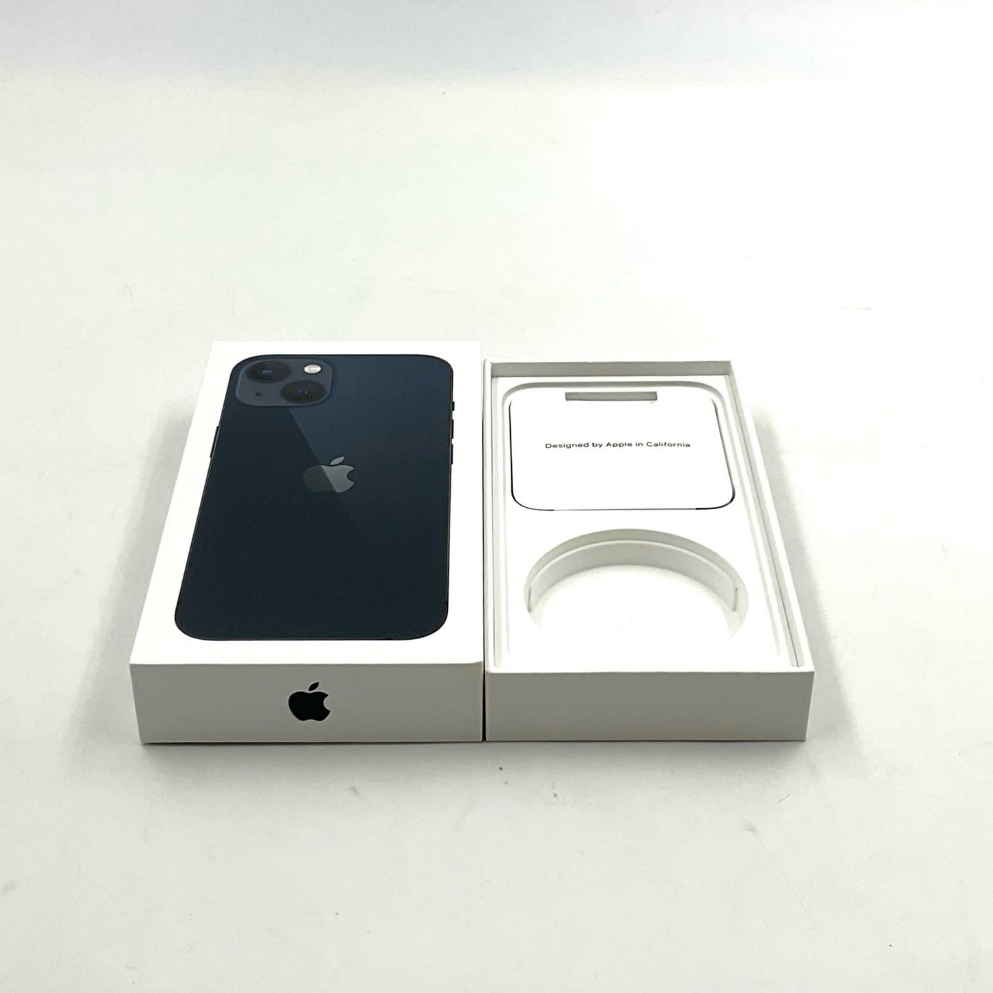 【最速発送】Apple iPhone iPhone 13 128GB ミッドナイト docomo 白ロム【難有】 78%