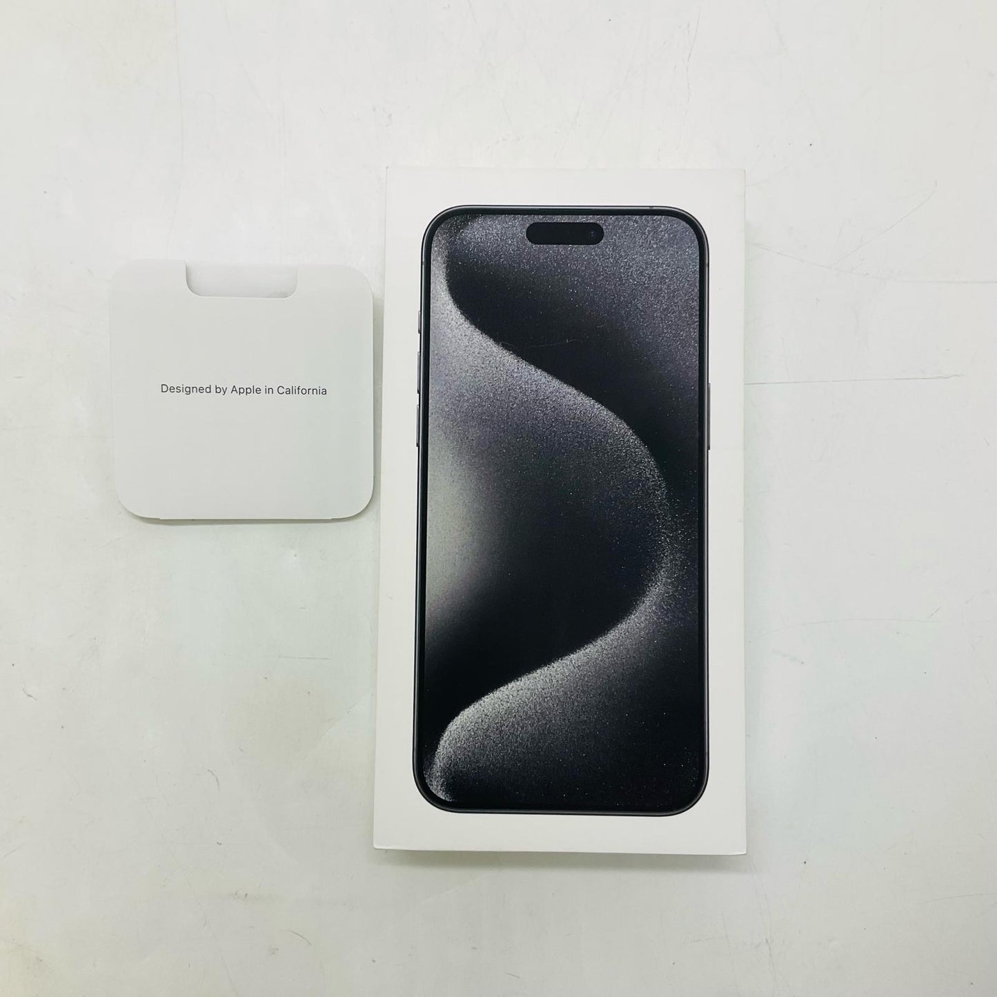 【全額返金保証】【最速発送】Apple iPhone iPhone 15 Pro Max 512GB ブラックチタニウム SIMフリー 白ロム 美品 動作確認済 87%