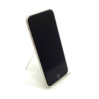 【全額返金保証】【最速発送】Apple iPhone iPhone SE（第3世代） 64GB スターライト au 白ロム 美品 動作確認済 83%