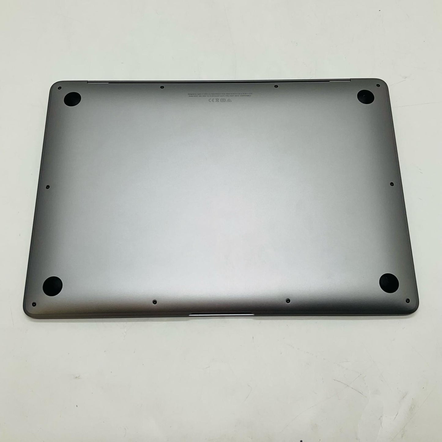 【全額返金保証】【最速発送】Apple MacBook Air 13.3インチ 2020 M1 8core 8GB 256GB スペースグレイ 100% 美品 動作確認済