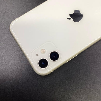【全額返金保証】【最速発送】Apple iPhone iPhone 11 64GB ホワイト Softbank 白ロム 動作確認済 87%