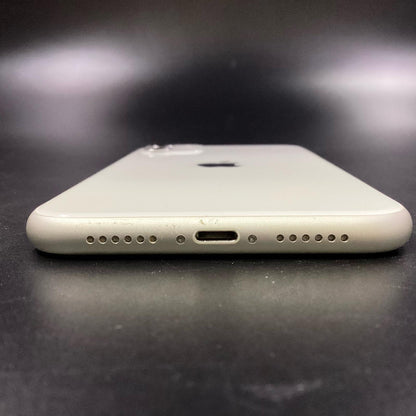 【全額返金保証】【最速発送】Apple iPhone iPhone 11 64GB ホワイト Softbank 白ロム 動作確認済 87%