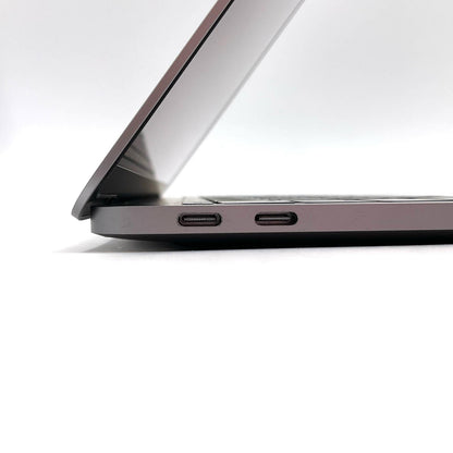 【最速発送】Apple MacBook Pro Two Thunderbolt 3 ports 13.3インチ 2017 2.3 GHz Intel i5 16GB 256GB シルバー【難有】