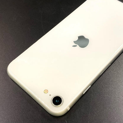 【最速発送】Apple iPhone iPhone SE（第2世代） 256GB ホワイト au 白ロム【難有】 76%