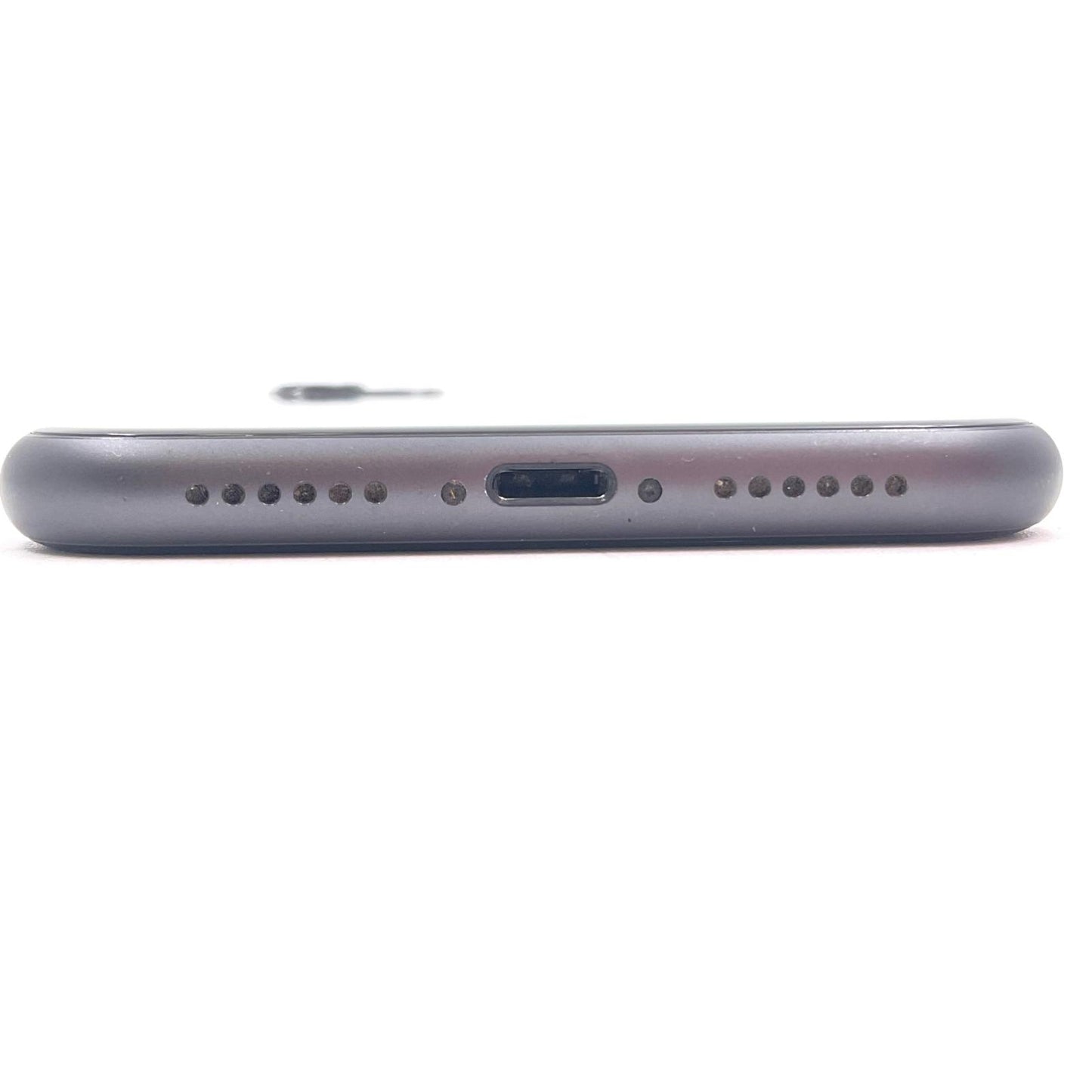 【全額返金保証】【最速発送】Apple iPhone iPhone 11 64GB ブラック au 白ロム 動作確認済 73%