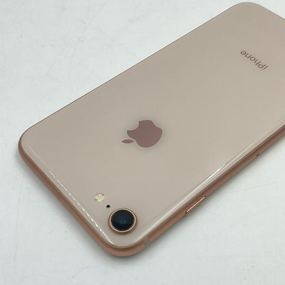【全額返金保証】【最速発送】Apple iPhone iPhone 8 64GB ゴールド docomo 白ロム 美品 動作確認済 82%