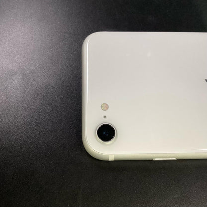 【全額返金保証】【最速発送】Apple iPhone iPhone SE（第2世代） 128GB ホワイト SIMフリー 白ロム 動作確認済 79%