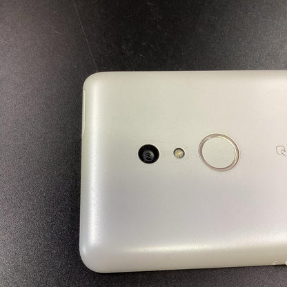【全額返金保証】【最速発送】富士通 arrows Be4 Plus 64GB ホワイト docomo F-41B 白ロム 美品 動作確認済
