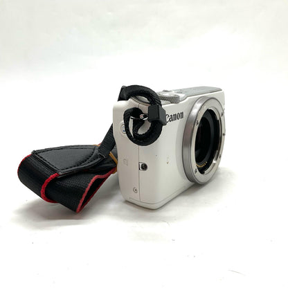 【全額返金保証】【最速発送】Canon デジタル一眼 EOS M10 ﾎﾜｲﾄ 動作確認済